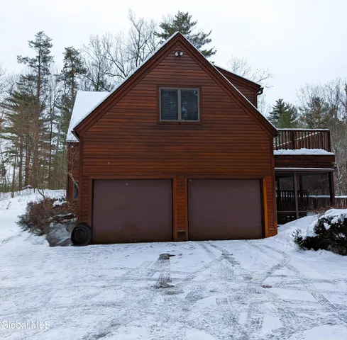 $739,000 | 48 Birch Road, Queensbury, NY 12845