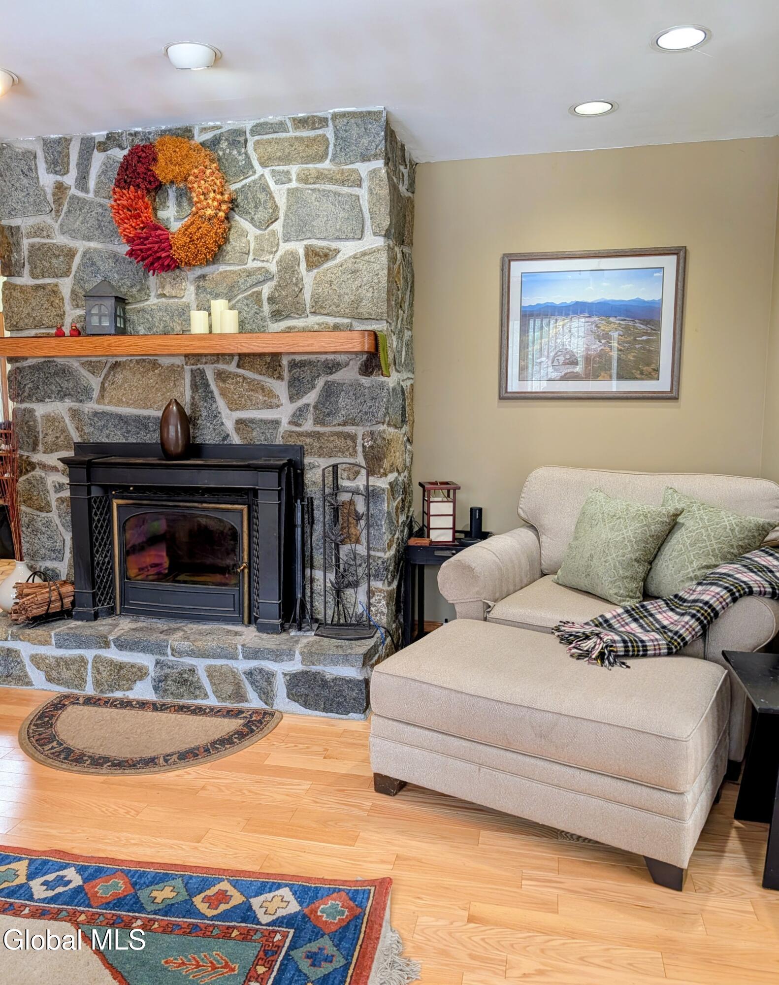 48 Birch Road Queensbury, NY 12845 - Photo 7 of 63 PXL_20260104_172416564.MP~2