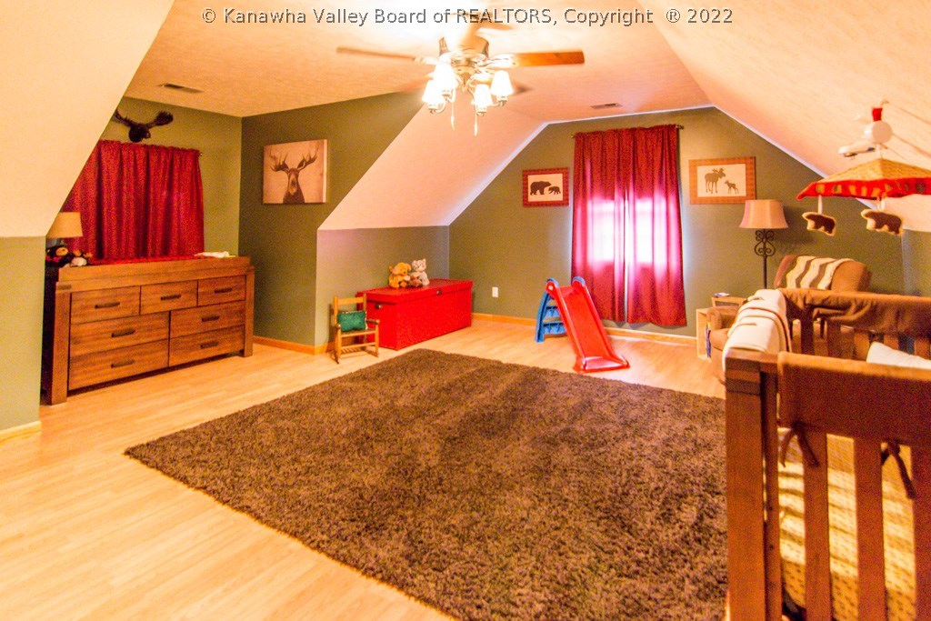 163 Kentuck Road Kenna, WV 25248 - Photo 18 of 27 Gallery Image 18