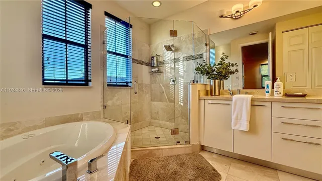 $5,500 | 8351 Northwest 51st Terrace, Unit 8351, Doral, FL 33166