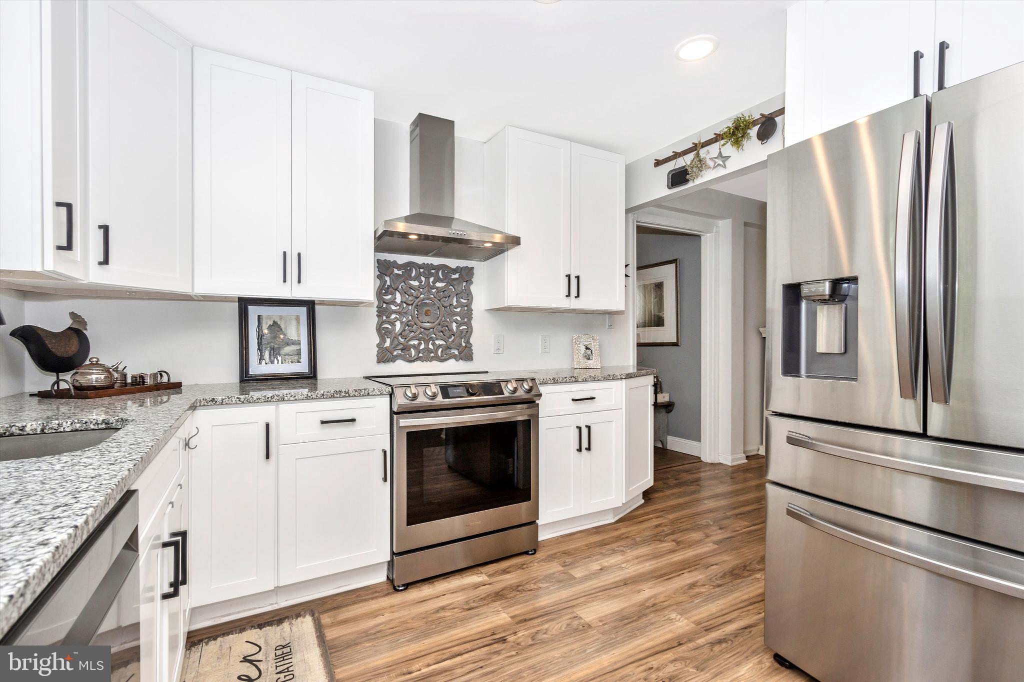 12223 Warner Road Keymar, MD 21757 - Photo 2 of 52 Gorgeous kitchen w all new appliances.