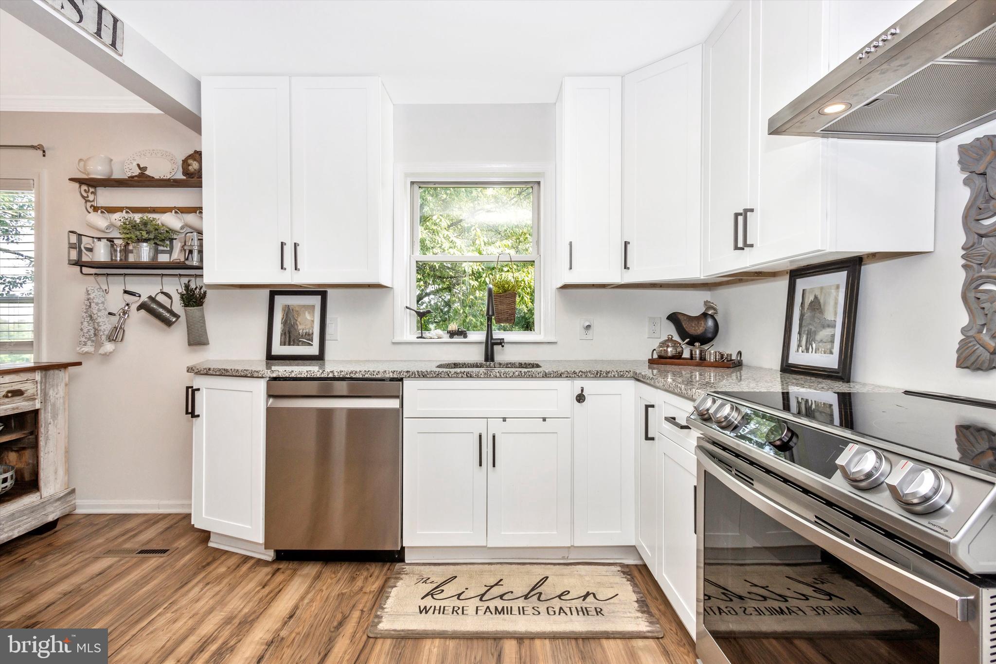 12223 Warner Road Keymar, MD 21757 - Photo 11 of 52 Brand new updated kitchen.
