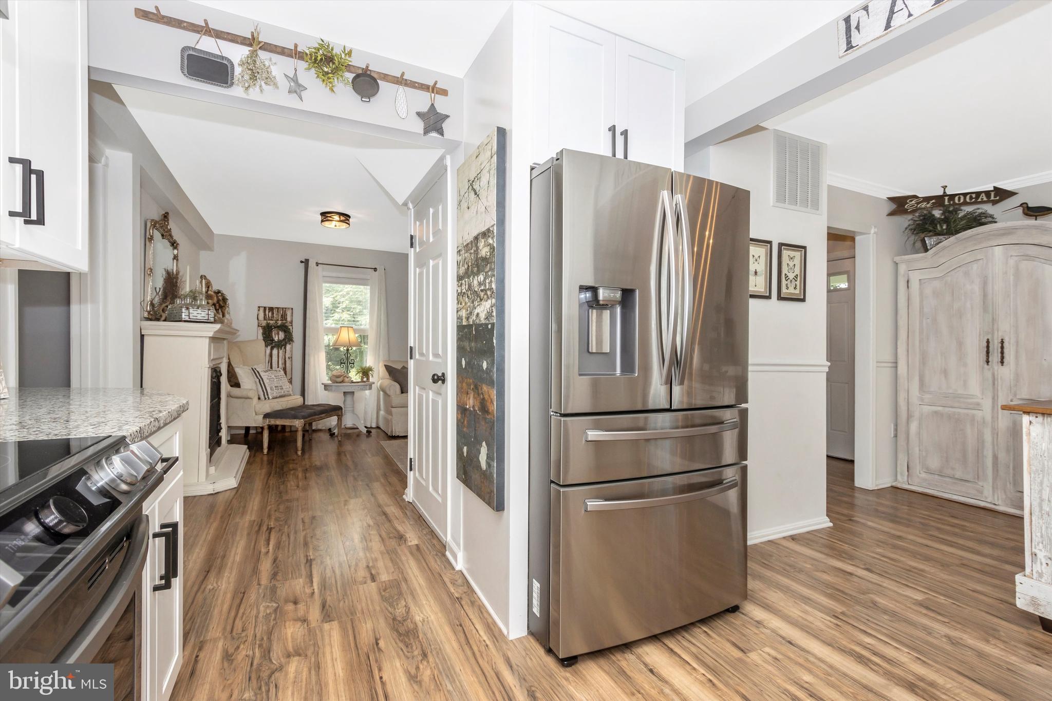 12223 Warner Road Keymar, MD 21757 - Photo 12 of 52 Stainless steel appliances.