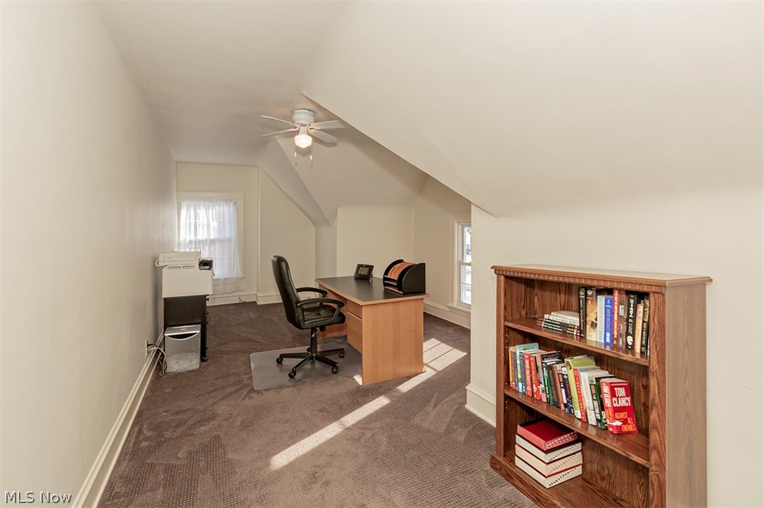 17019 Fernway Road Cleveland, OH 44120 - Photo 29 of 35 Third floor office