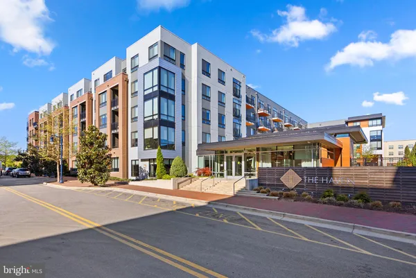 $375,000 | 145 Riverhaven Drive, Unit 405, Oxon Hill, MD 20745