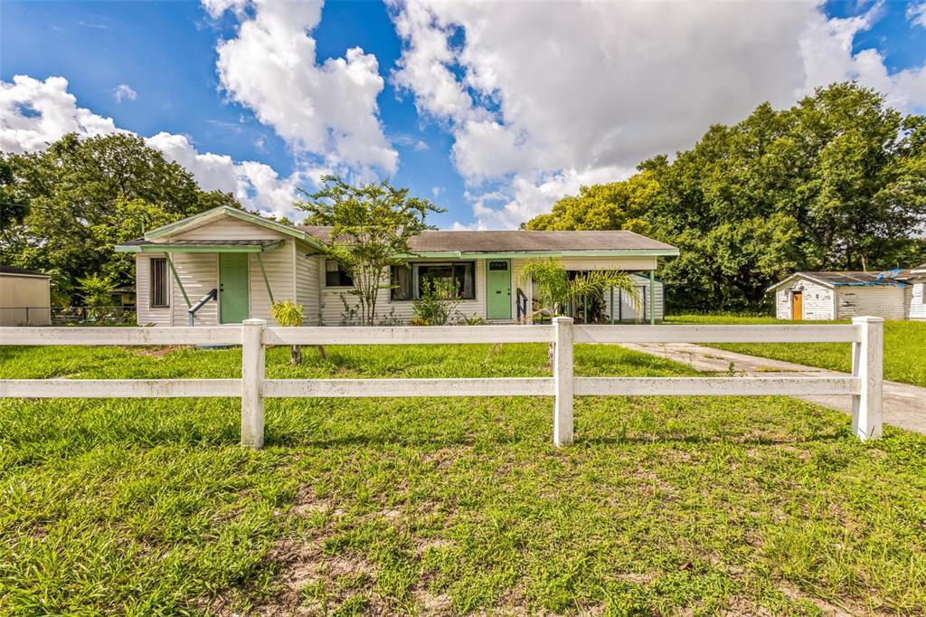 1205 Northeast 3rd St  