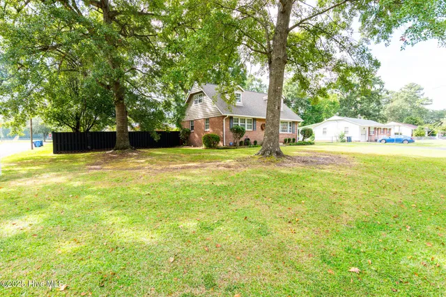$339,000 | 818 Edgewood Drive, Jacksonville, NC 28540