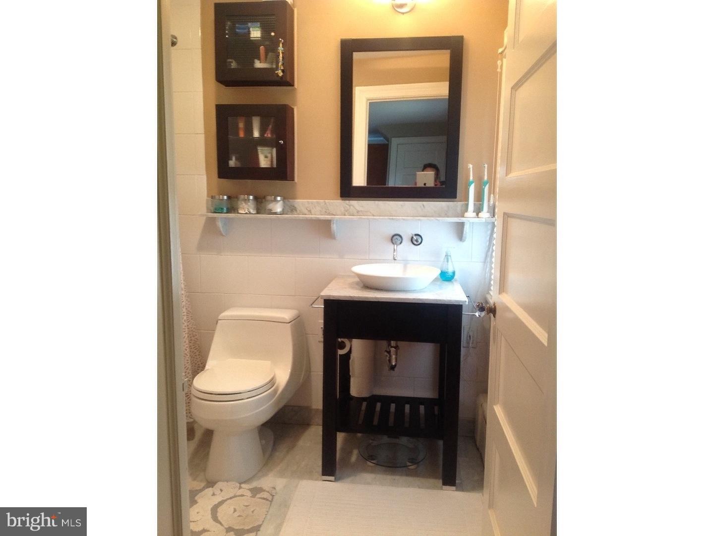 80 East Princeton Road Bala Cynwyd, PA 19004 - Photo 11 of 24 Bathroom