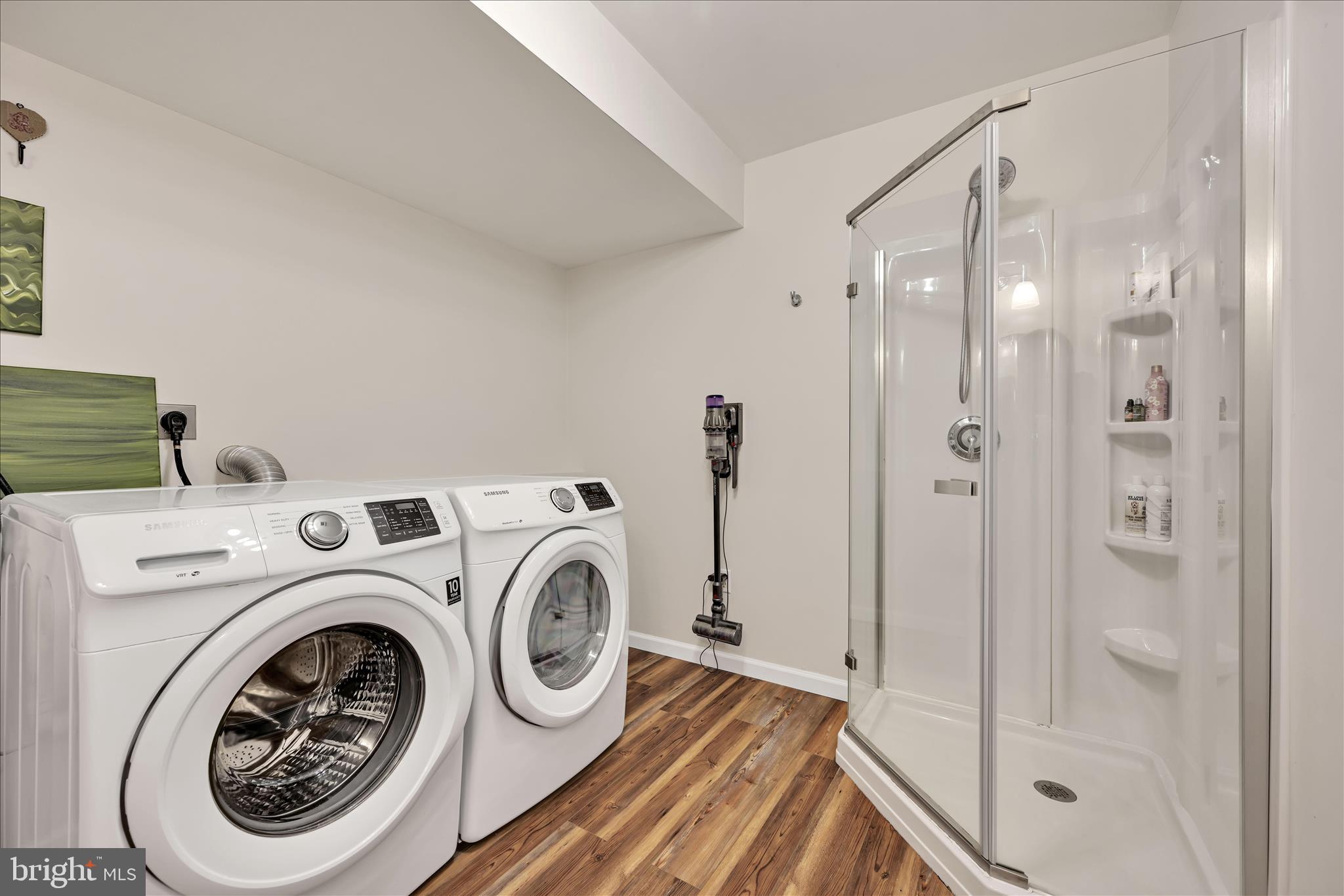 245 Dove Road Fredericksburg, PA 17026 - Photo 28 of 43 Laundry Area