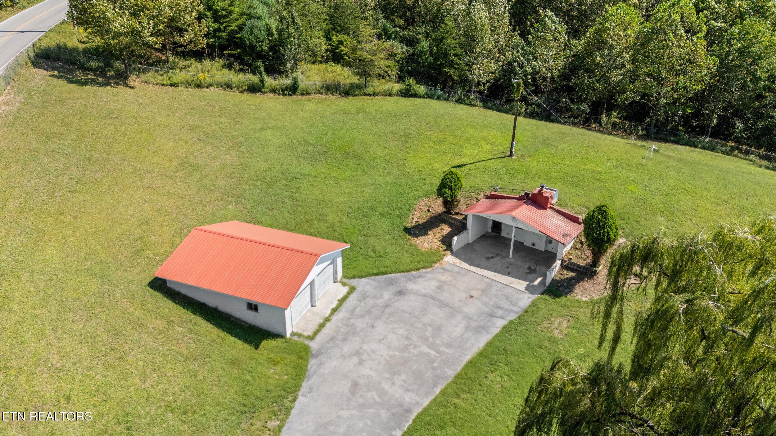 1803 Mountain View Road Robbins, TN 37852 - Photo 6 of 31 Concrete driveway to the residence