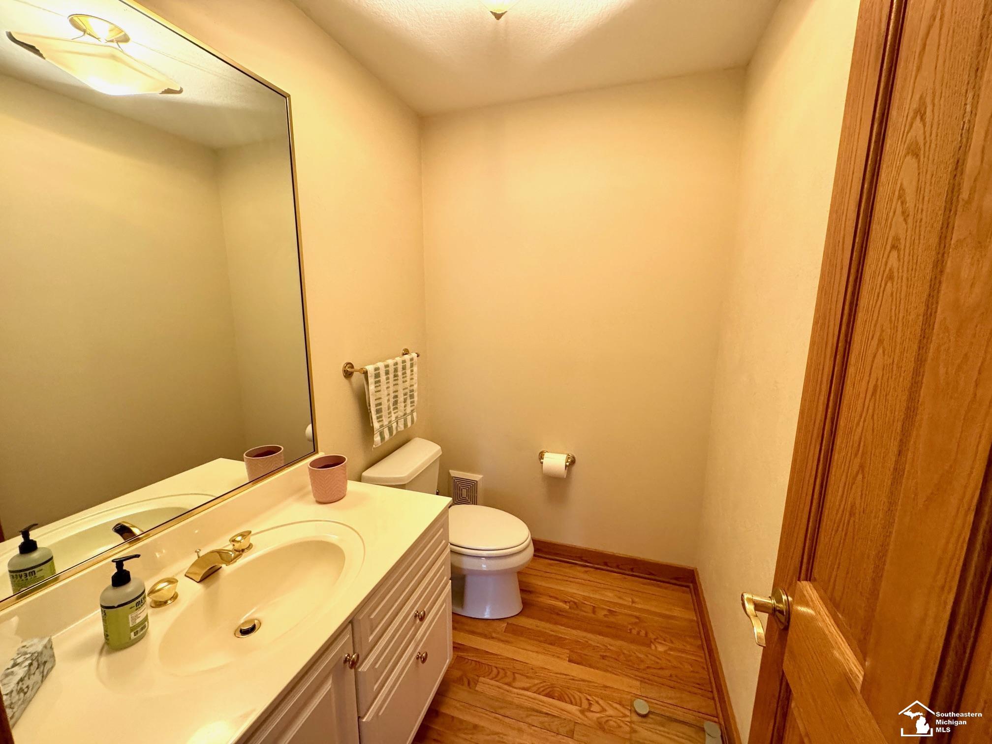 7623 Jackman Road Temperance, MI 48182 - Photo 35 of 67 50168089-cbbd1058-ab98-4255-8ff8-2c5fe165d551.JPG