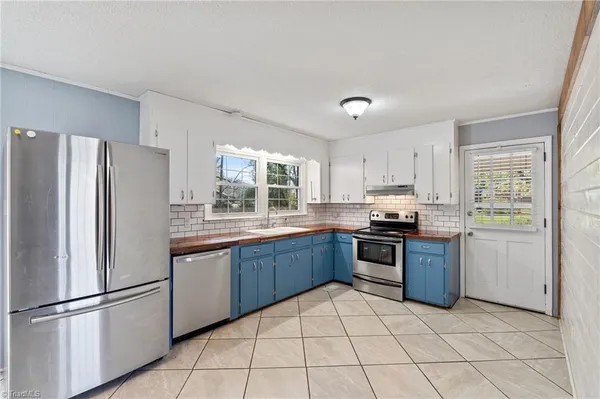 $260,000 | 630 Thurmond Road, Thurmond, NC 28683