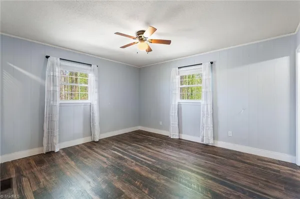 $260,000 | 630 Thurmond Road, Thurmond, NC 28683