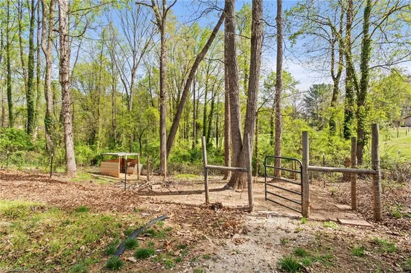 $260,000 | 630 Thurmond Road, Thurmond, NC 28683