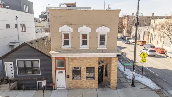 $699,900 | 1800 South Jefferson Street, Chicago, IL 60616