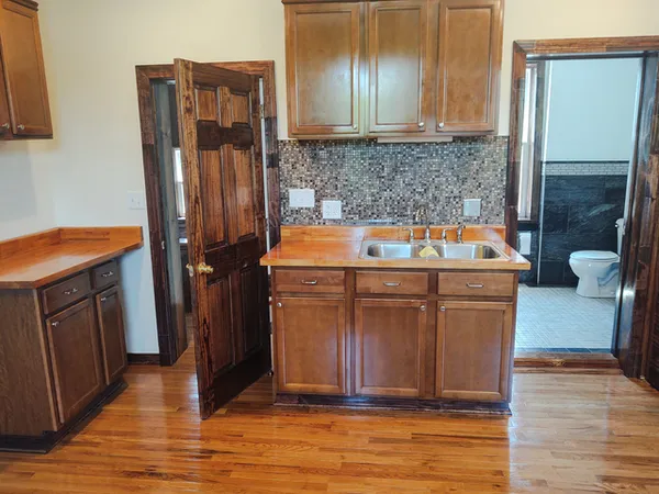 $699,900 | 1800 South Jefferson Street, Chicago, IL 60616