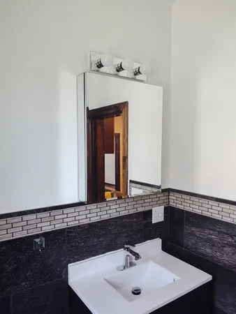 $699,900 | 1800 South Jefferson Street, Chicago, IL 60616