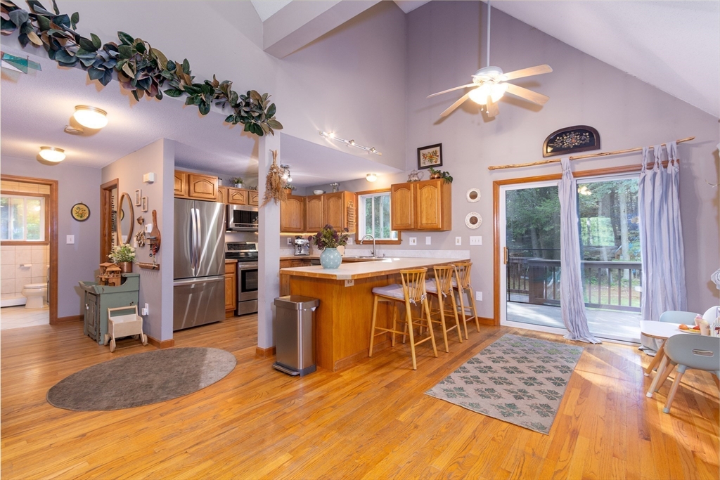 64 Leno Road Holland, MA 01521 - Photo 5 of 32 Gallery Image 5