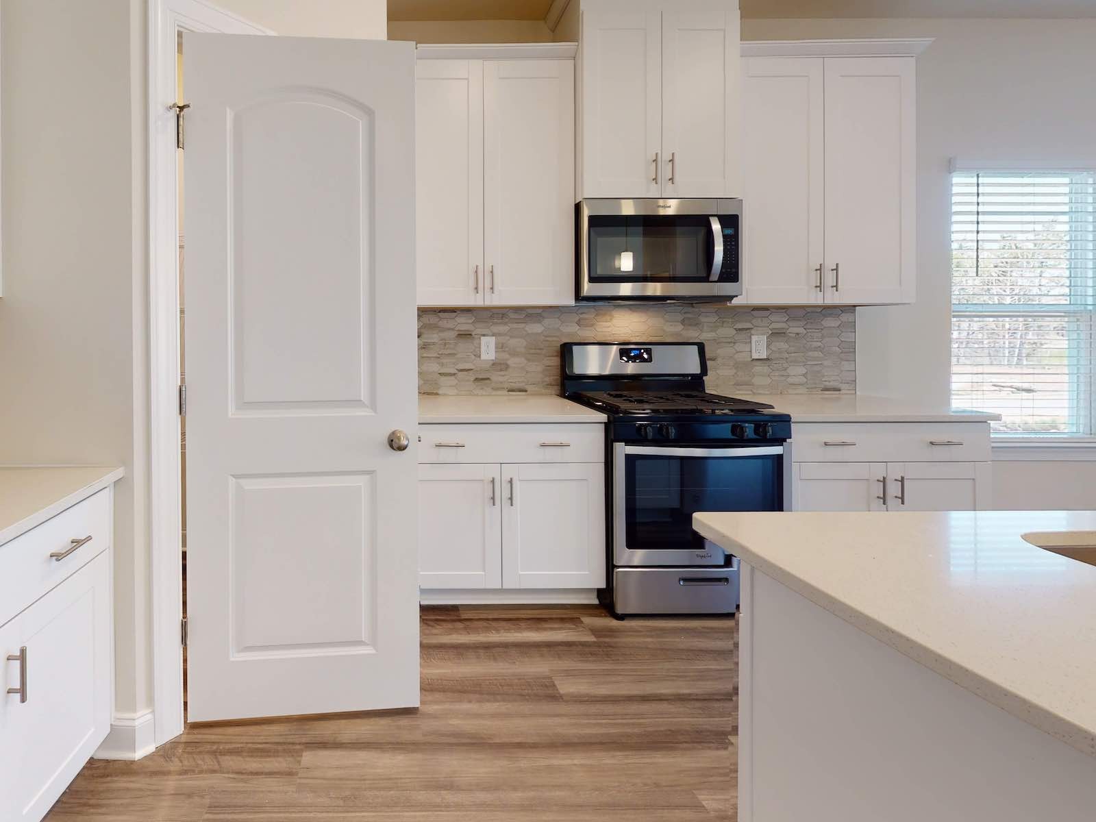 695 Castle Road Mount Juliet, TN 37122 - Photo 4 of 18 Gallery Image 4