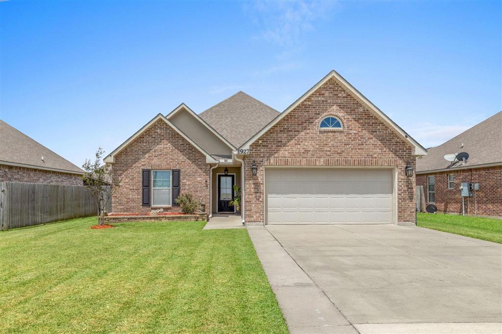1927 Smith Road Lake Charles, LA 70607 - Photo 1 of 15 Gallery Image 1