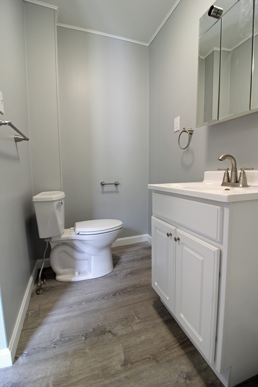 125 Grove Street Clinton, MA 01510 - Photo 6 of 37