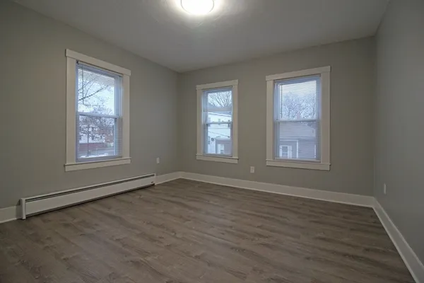 $990,000 | 125 Grove Street, Clinton, MA 01510
