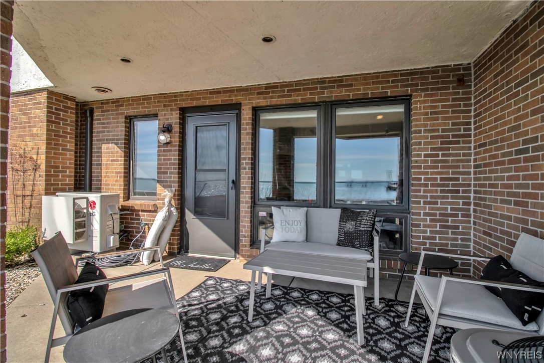 34 Harbour Pointe Common Buffalo, NY 14202 - Photo 38 of 45