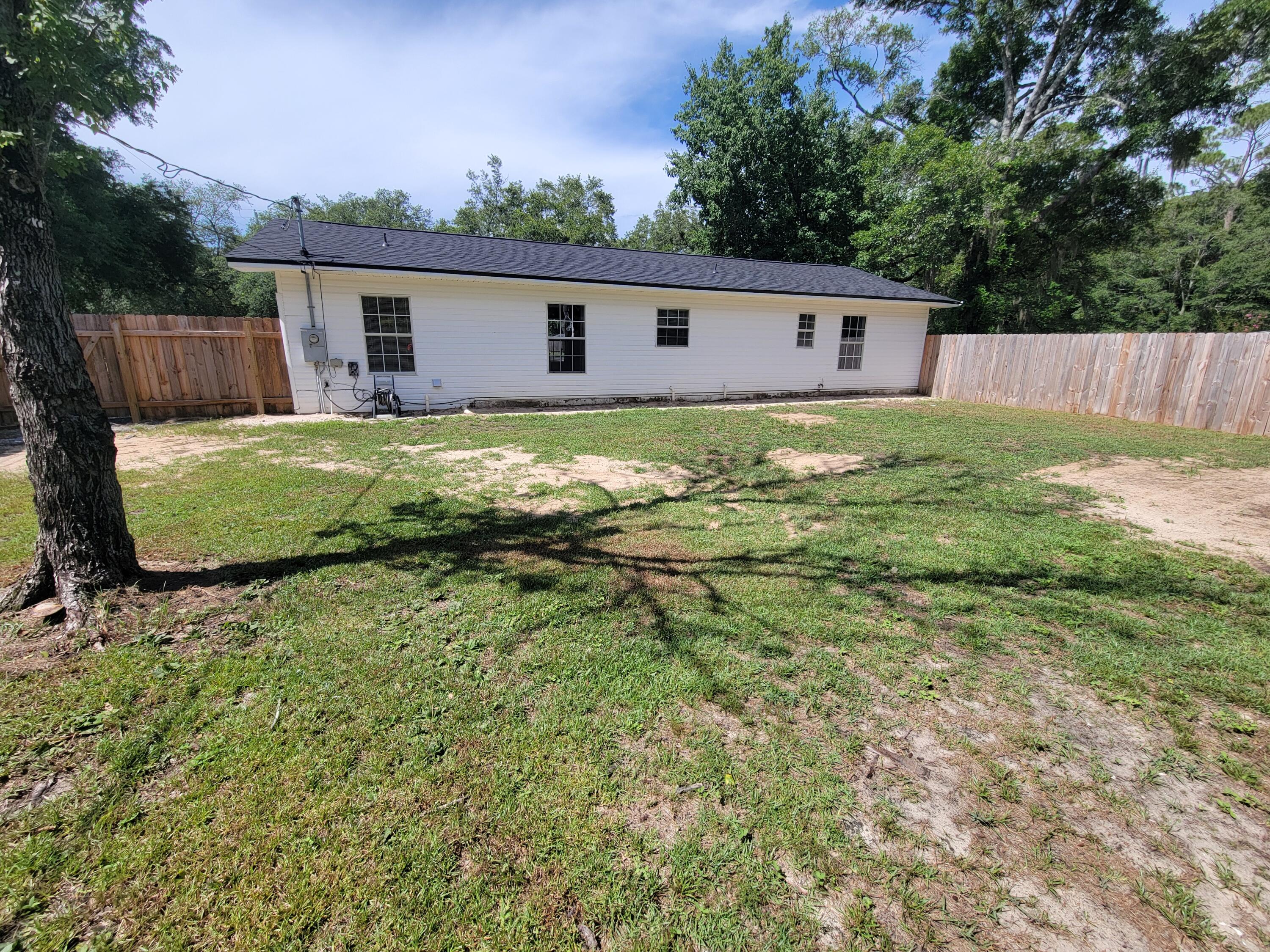 7066 Nelson Street Navarre, FL 32566 - Photo 23 of 24