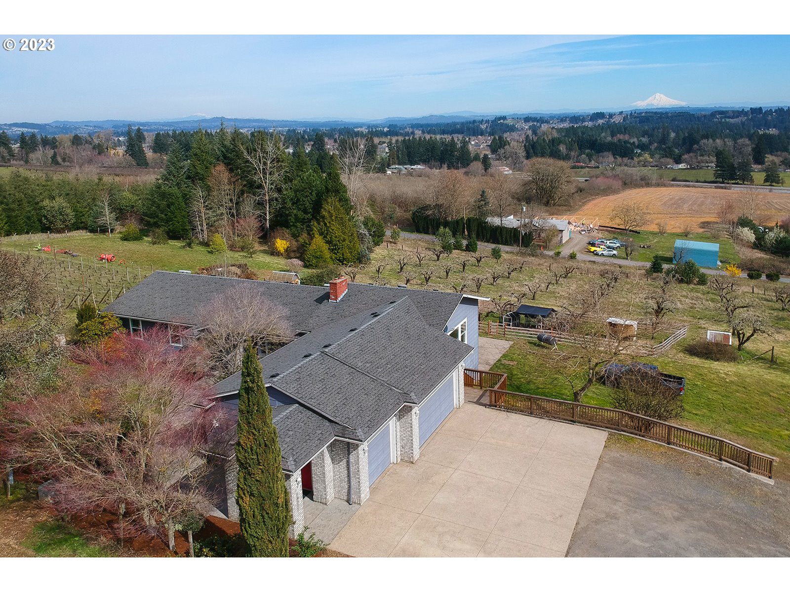 19515 Southwest Chapman Road Sherwood, OR 97140 - Photo 22 of 32 Gallery Image 22