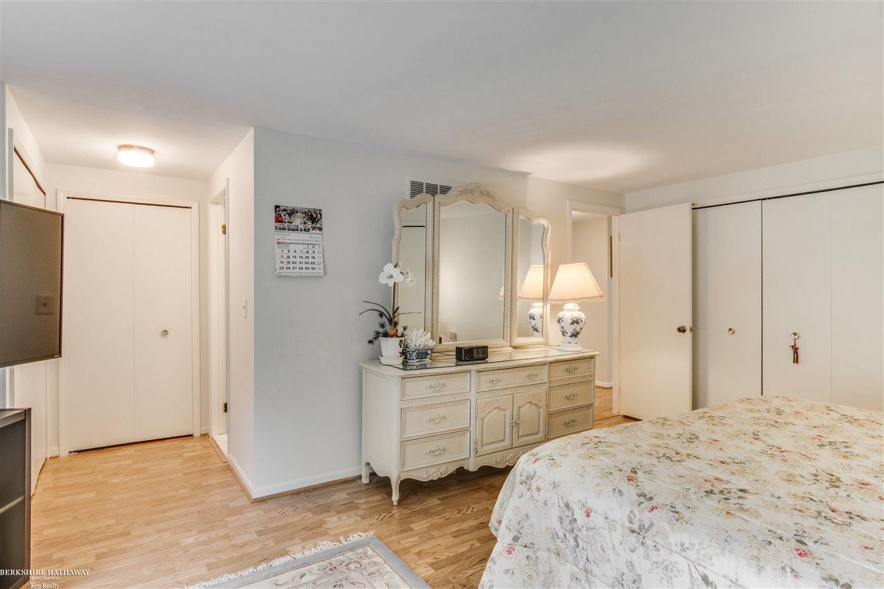 15057 Riverside Street Livonia, MI 48154 - Photo 33 of 39 Gallery Image 33