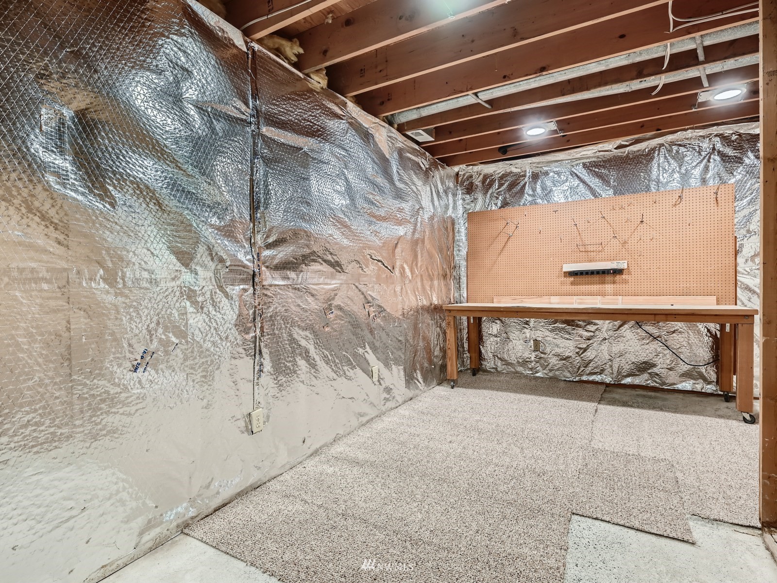 904 9th Street Snohomish, WA 98290 - Photo 22 of 40 a view of an empty room