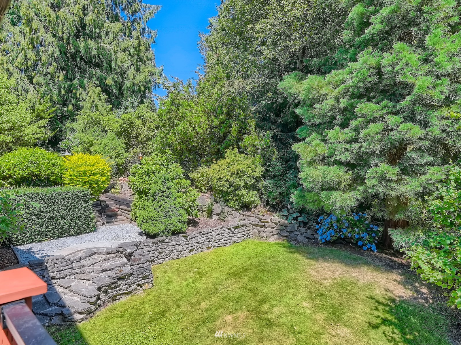 904 9th Street Snohomish, WA 98290 - Photo 31 of 40 an aerial view of a house with a yard