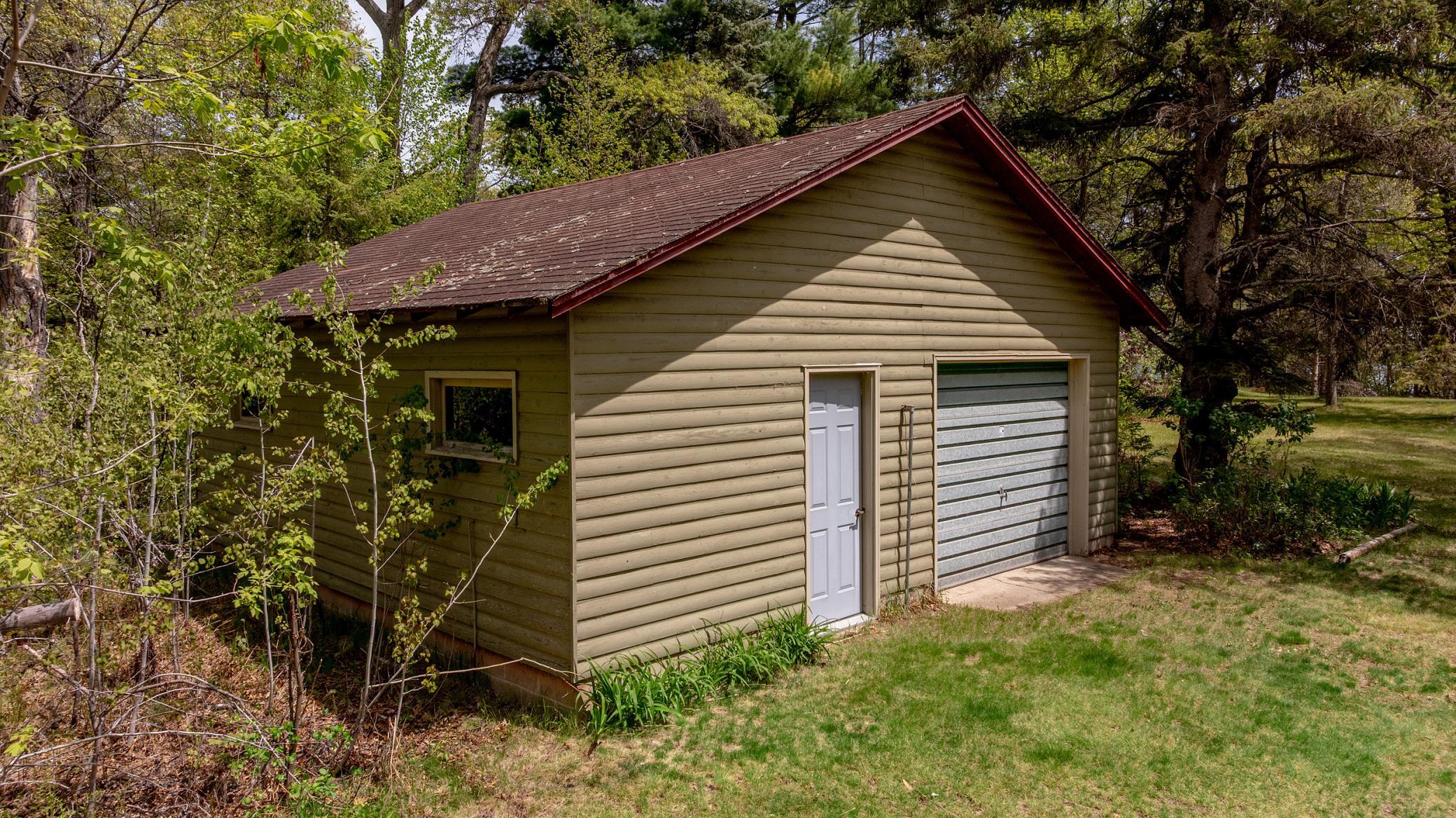 29246 Huxtable Point Road Merrifield, MN 56465 - Photo 10 of 43