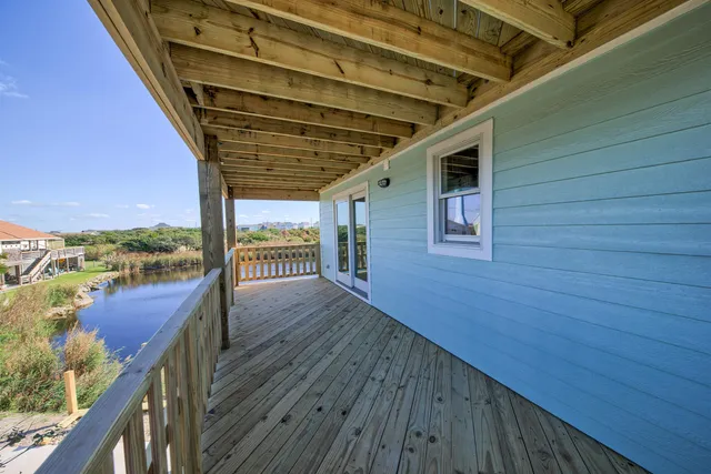$574,900 | 56185 Cedar Avenue, Hatteras, NC 27943