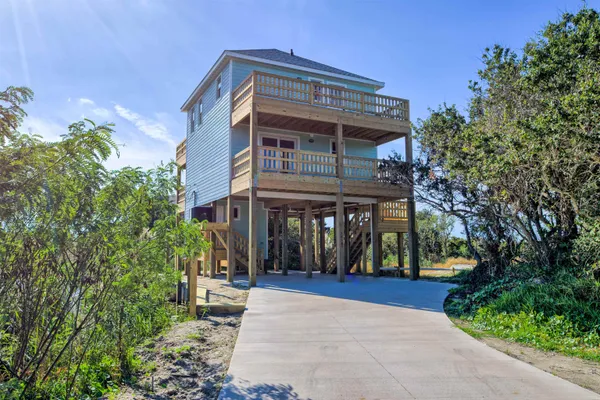 $549,000 | 56185 Cedar Avenue, Hatteras, NC 27943