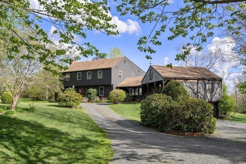 12 McGilpin Road Sturbridge, MA 01566 - Photo 4 of 40 Gallery Image 4
