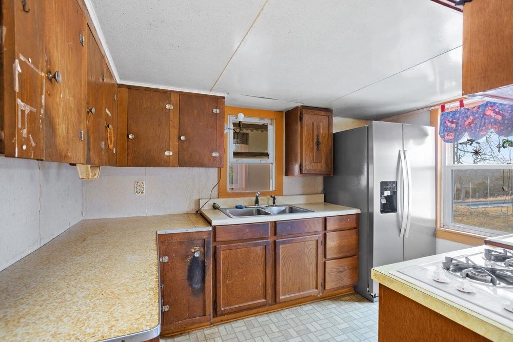 19962 Rainbow Ridge Road Bergton, VA 22811 - Photo 32 of 57 Kitchen