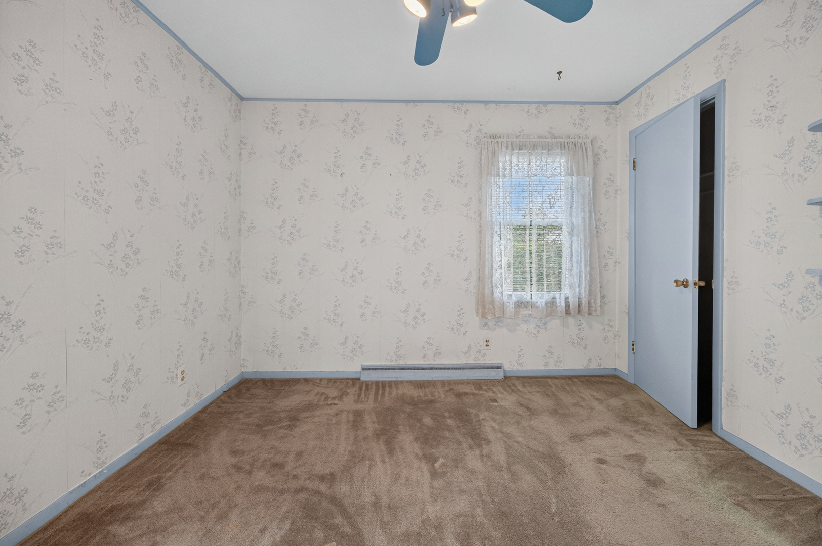 405 Warren Avenue Normal, IL 61761 - Photo 18 of 38 Gallery Image 18