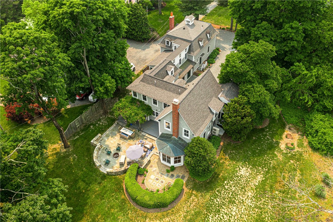 28 Alfred Drowne Road Barrington, RI 02806 - Photo 3 of 49