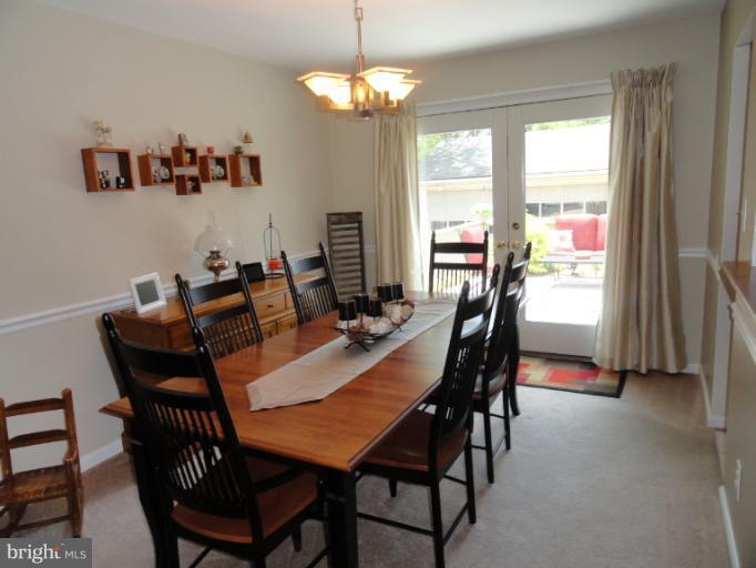 707 West Church Road Sterling, VA 20164 - Photo 6 of 17 Dining Room