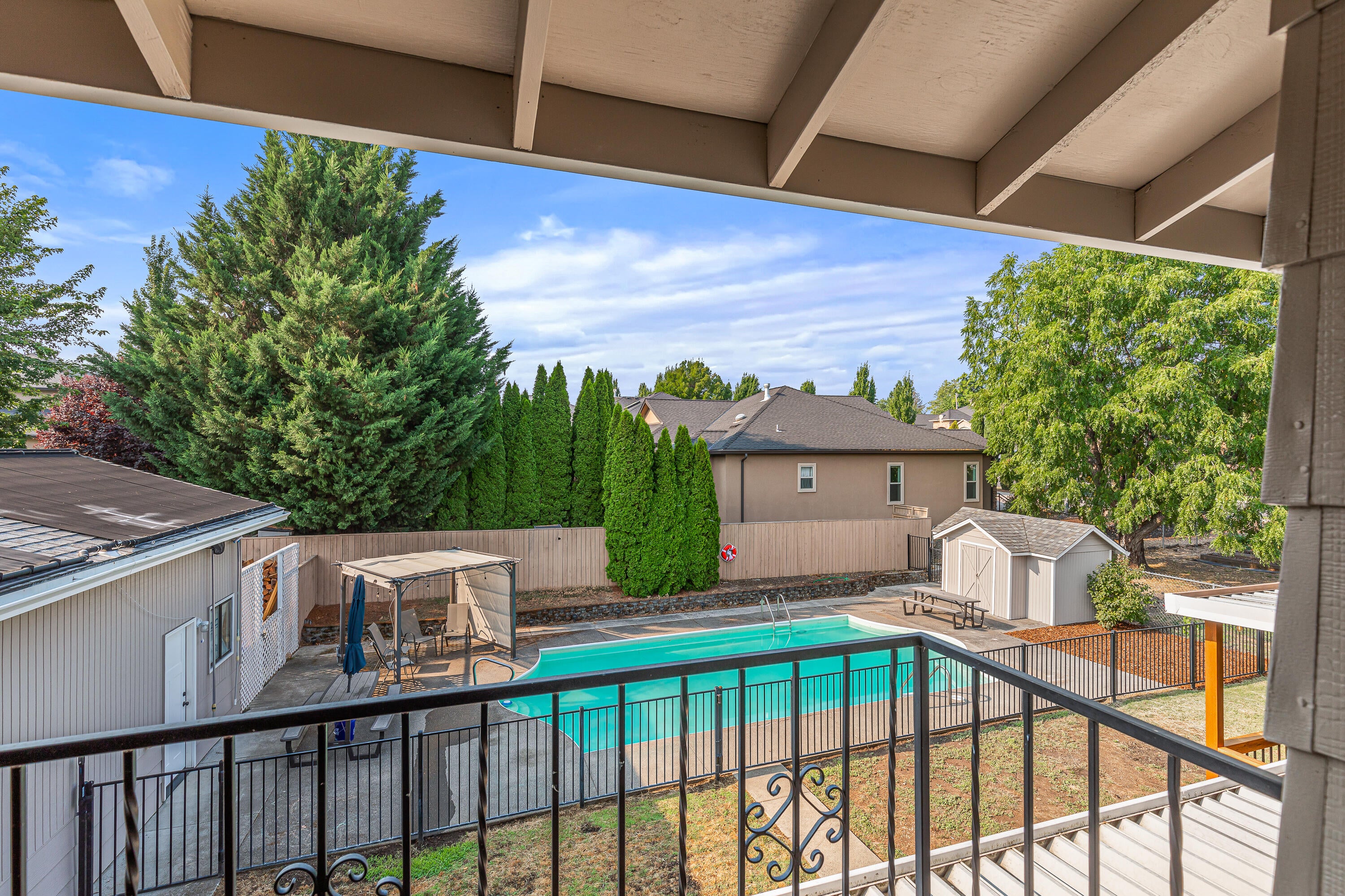 2736 Lone Pine Road Medford, OR 97504 - Photo 23 of 47 9R9A1199