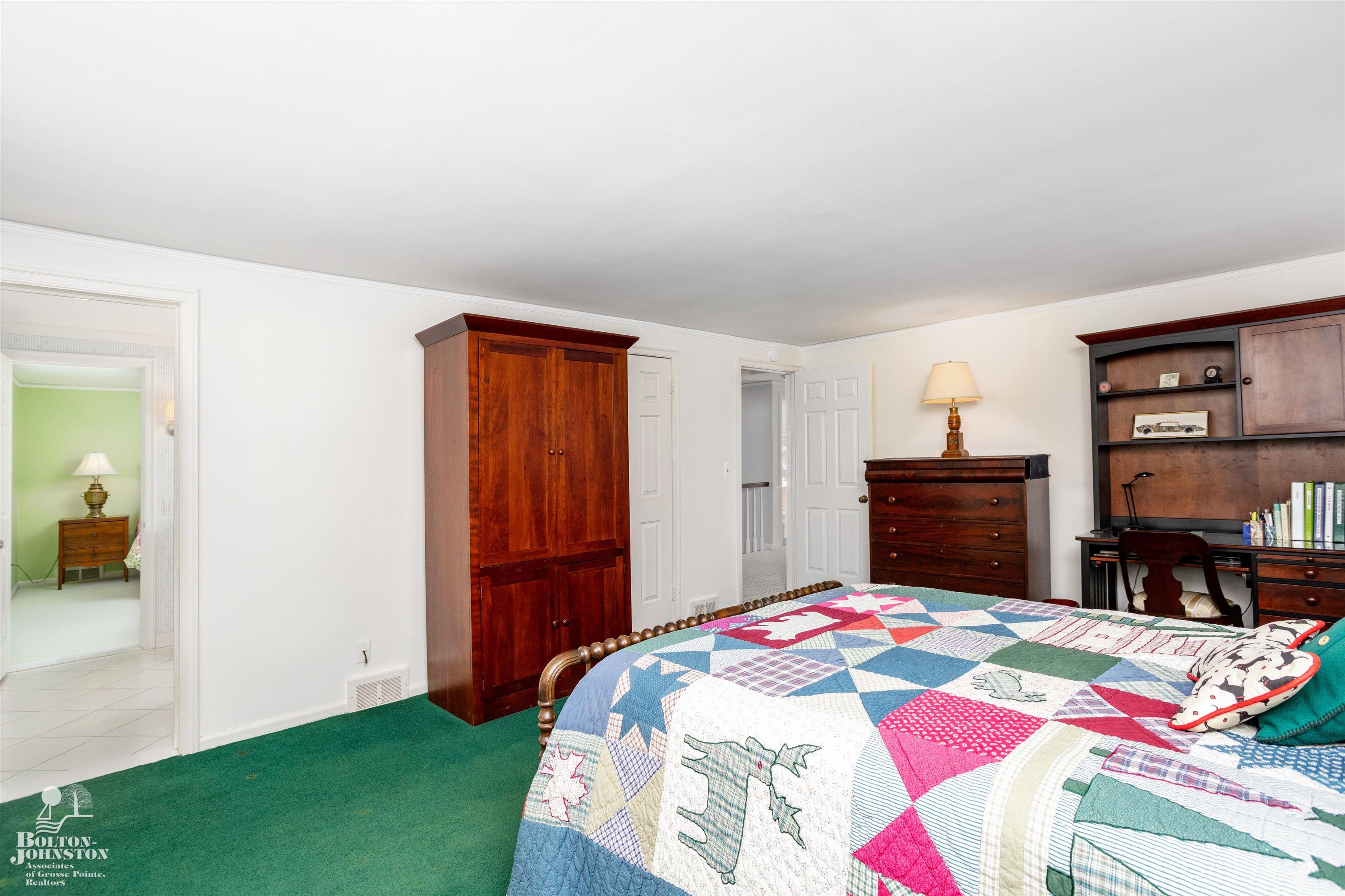 77 Merriweather Road Grosse Pointe Farms, MI 48236 - Photo 32 of 73