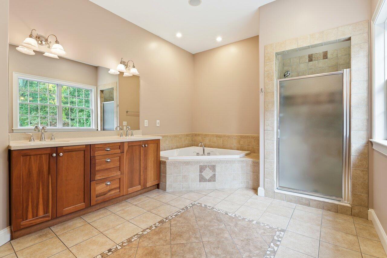 7 Spruce Point Road Kittery, ME 03904 - Photo 49 of 86 49