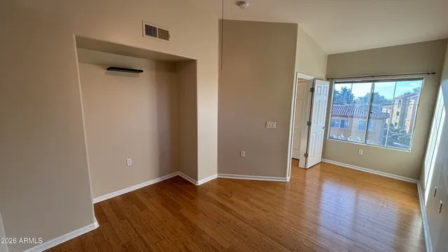 $1,695 | 1920 East Bell Road, Unit 1051, Phoenix, AZ 85022