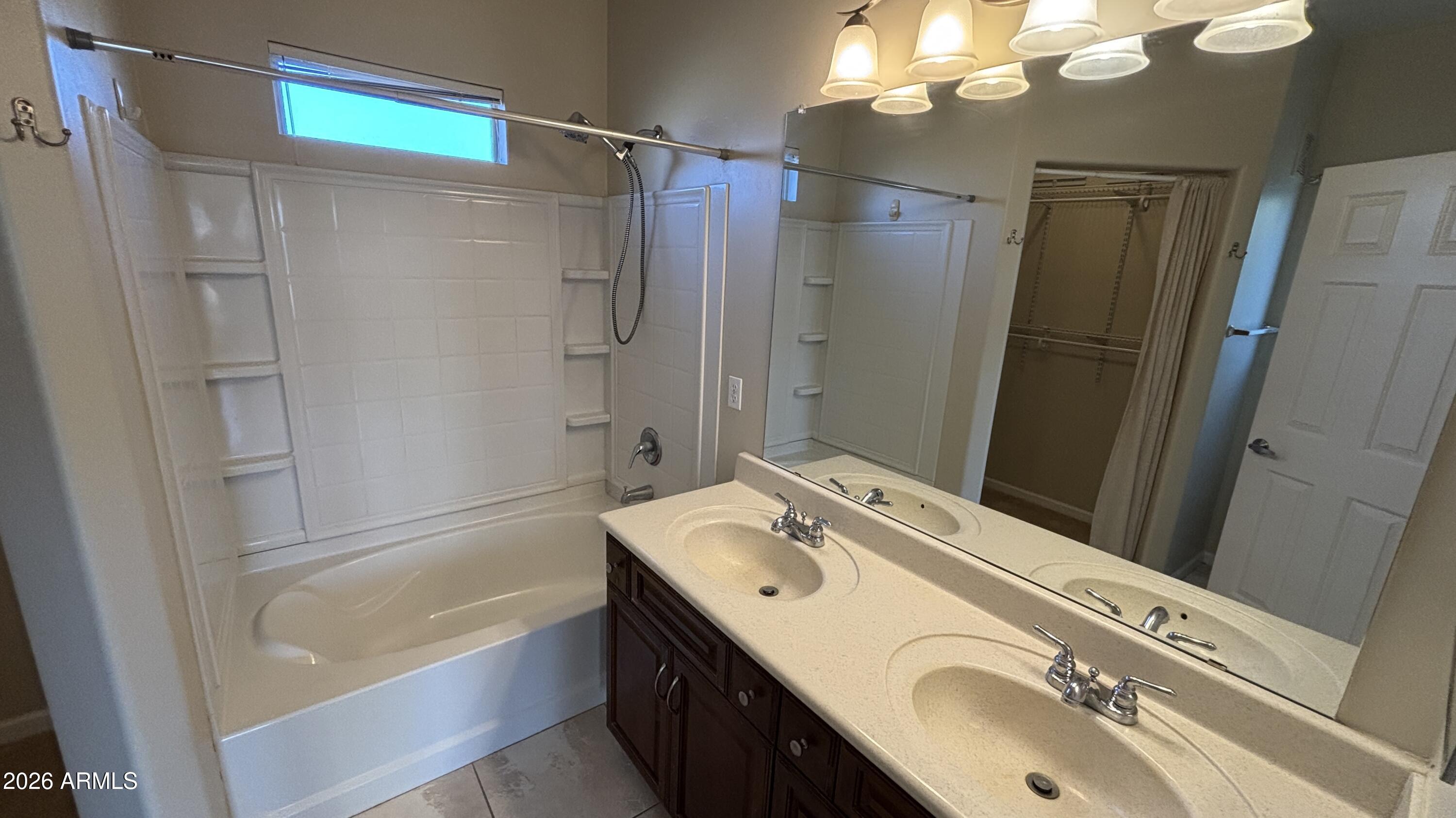 1920 East Bell Road, Unit 1051 Phoenix, AZ 85022 - Photo 15 of 25 IMG_2319