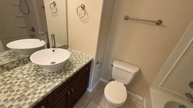 $1,695 | 1920 East Bell Road, Unit 1051, Phoenix, AZ 85022