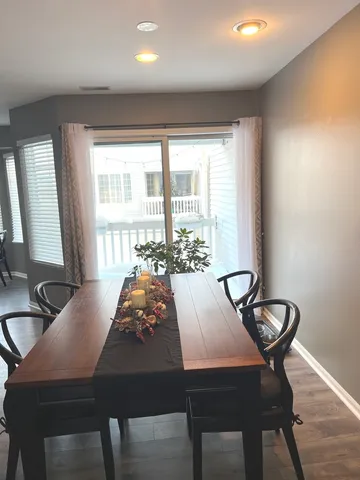 $280,000 | 2233 Dawson Lane, Algonquin, IL 60102