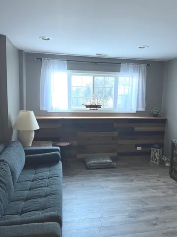 $280,000 | 2233 Dawson Lane, Algonquin, IL 60102