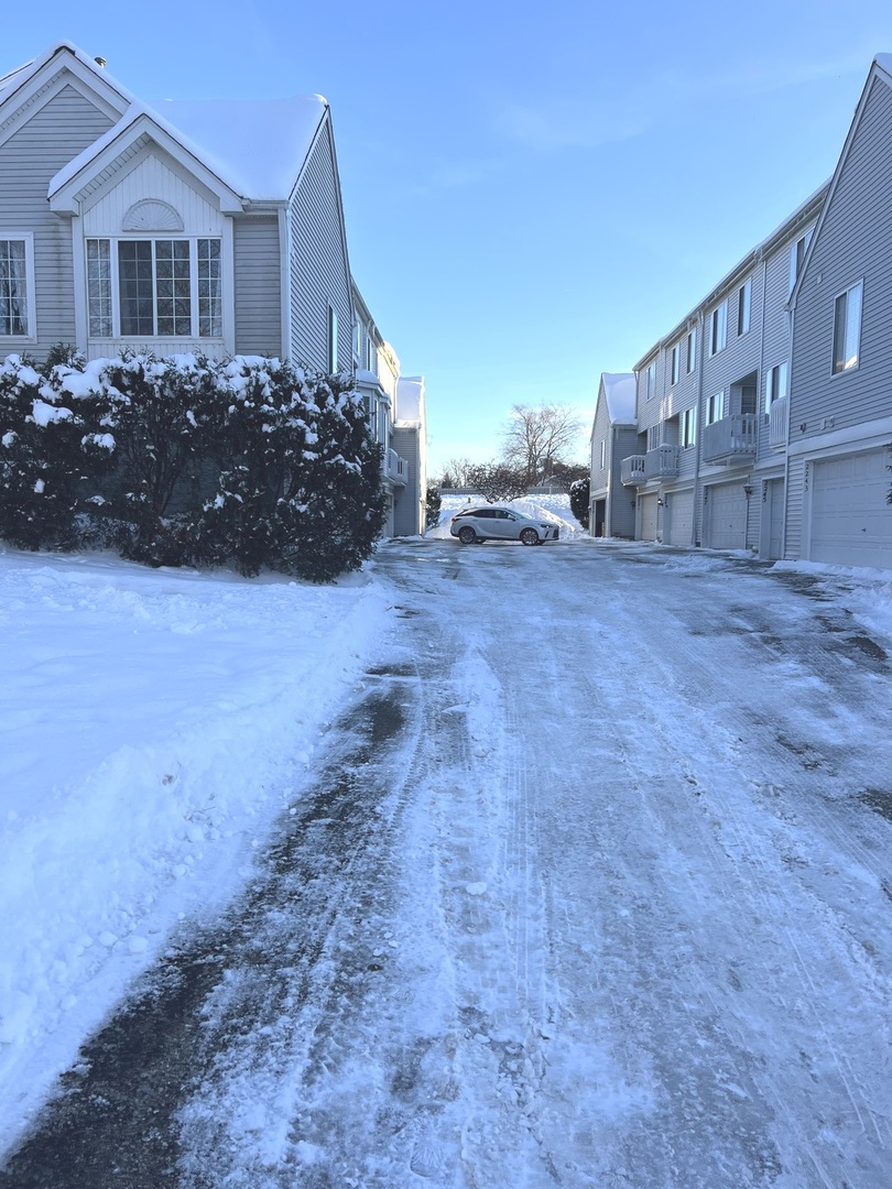 2233 Dawson Lane Algonquin, IL 60102 - Photo 51 of 52 a view of a house with a yard