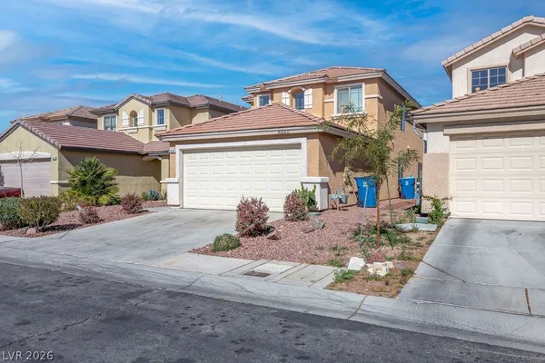 $2,000 | 6540 East Slate Springs Court, Las Vegas, NV 89122